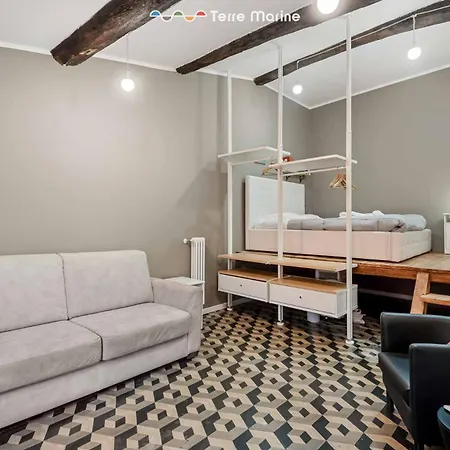 Maestrale 12, Terre Marine *